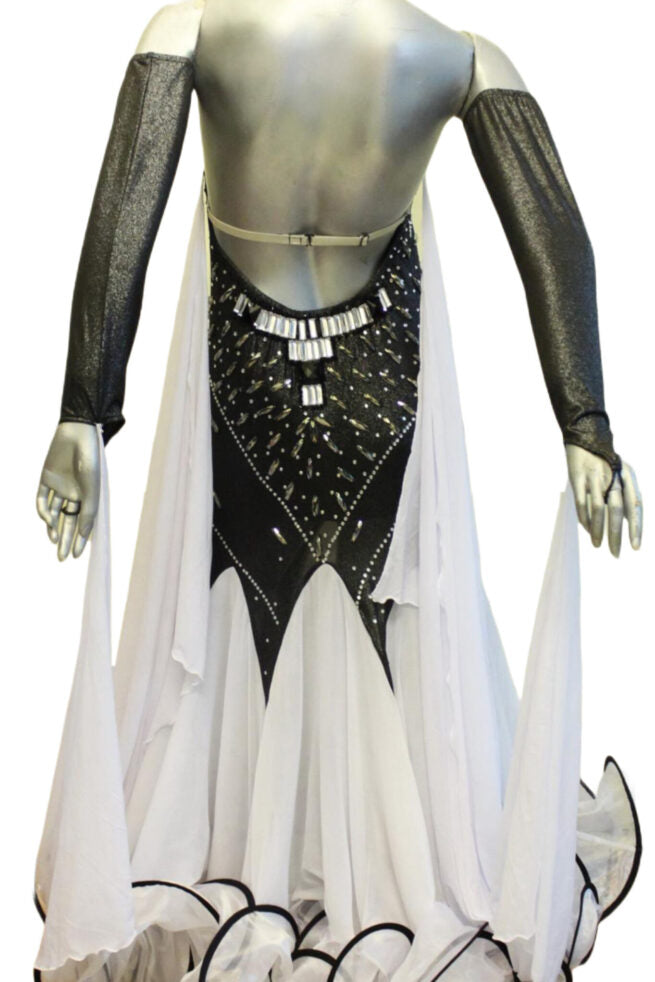 Load image into Gallery viewer, Standard Ballroom Competition Dress (B070)
