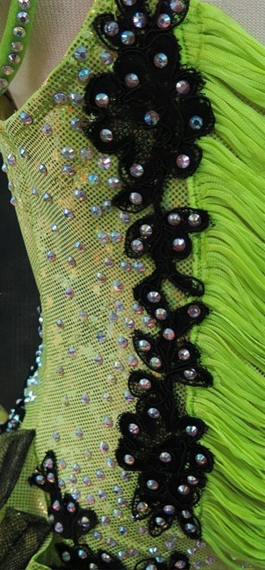 Load image into Gallery viewer, Girl Latin Dance Competition Dress (GL09)
