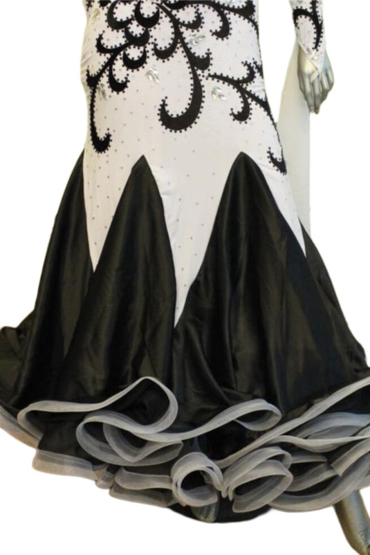 Standard Ballroom Competition Dress (B032)