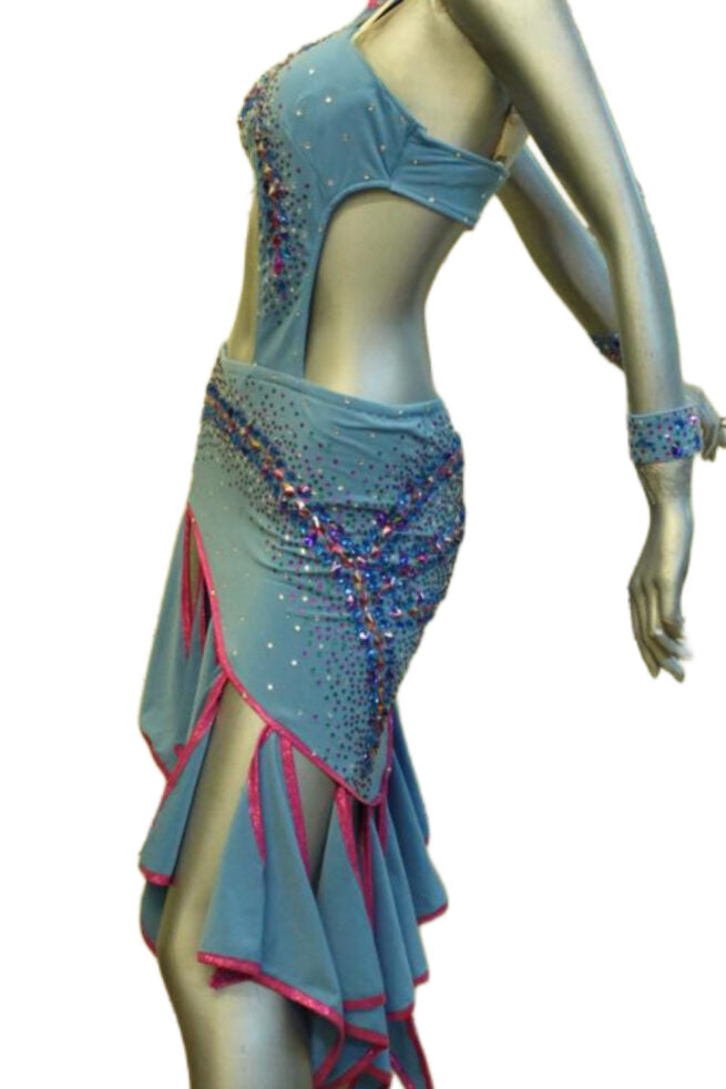 Load image into Gallery viewer, Latin Dance Competition Dress (LT082)
