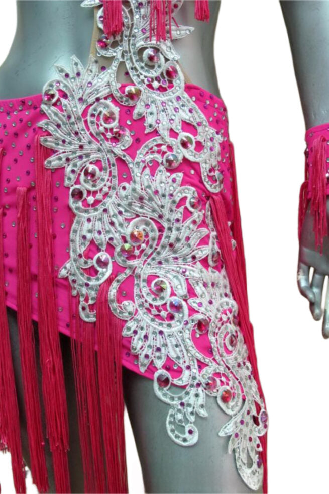 Load image into Gallery viewer, Latin Dance Competition Dress (LT0173)
