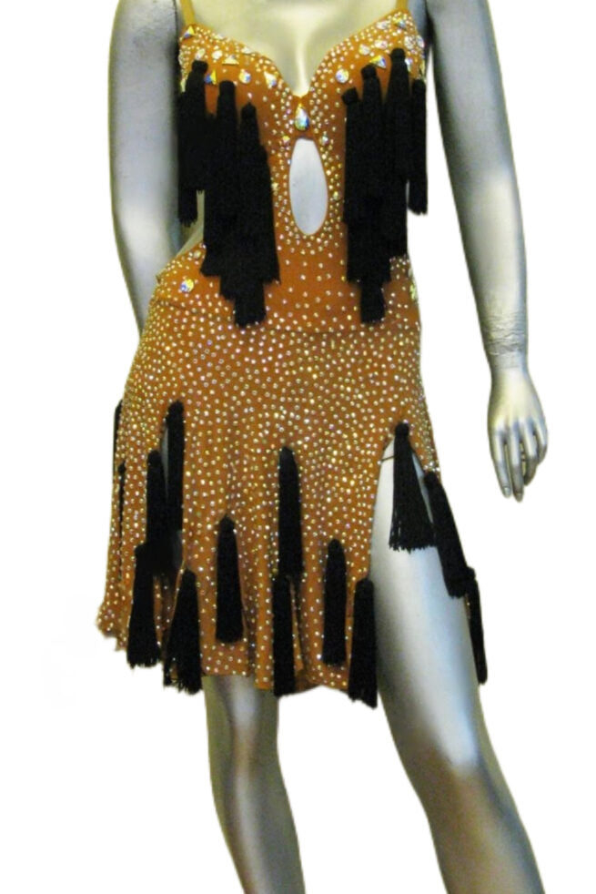 Load image into Gallery viewer, Latin Dance Competition Dress (LT0714)
