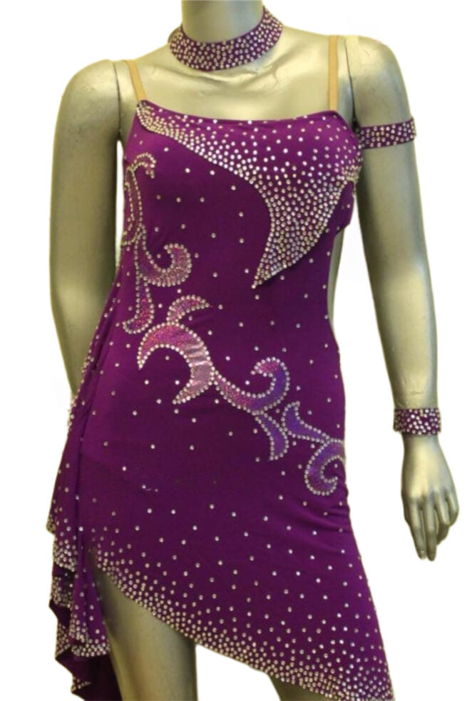 Load image into Gallery viewer, Latin Dance Competition Dress (LT072)
