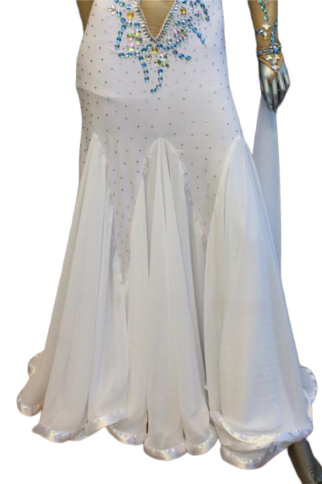 Load image into Gallery viewer, Standard Ballroom Competition Dress (B033)
