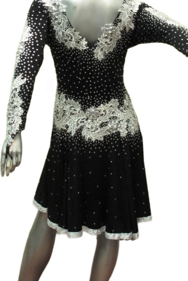 Load image into Gallery viewer, Latin Dance Competition Dress (LT0152A)
