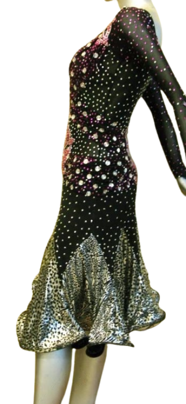 Load image into Gallery viewer, Latin Dance Competition Dress (VL0321)
