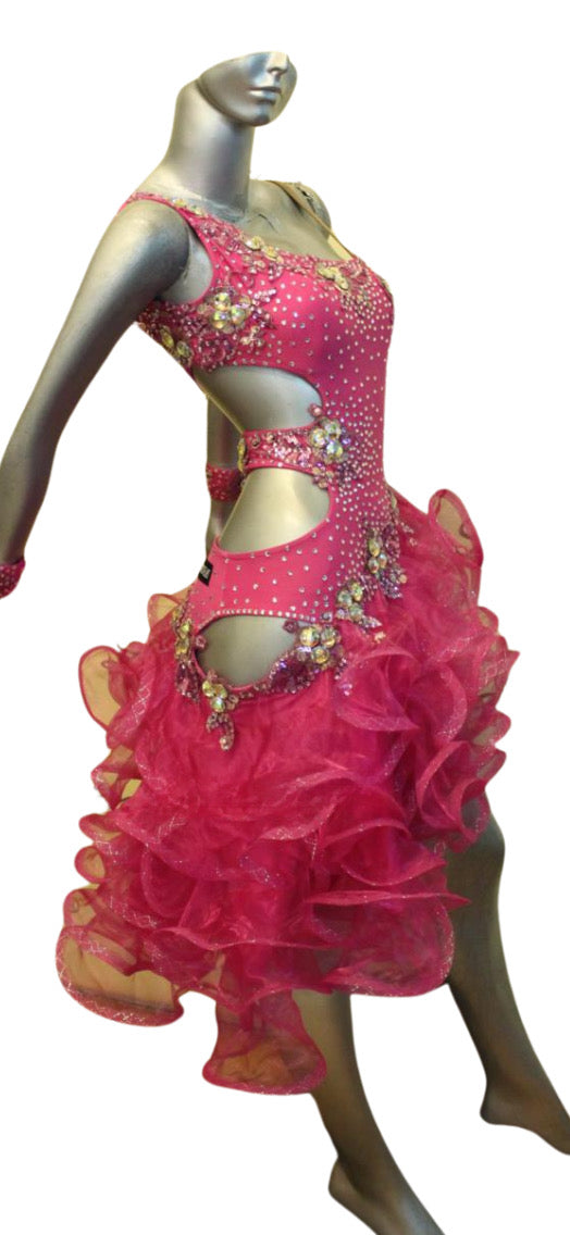 Load image into Gallery viewer, Latin Dance Competition Dress (LS0607A)
